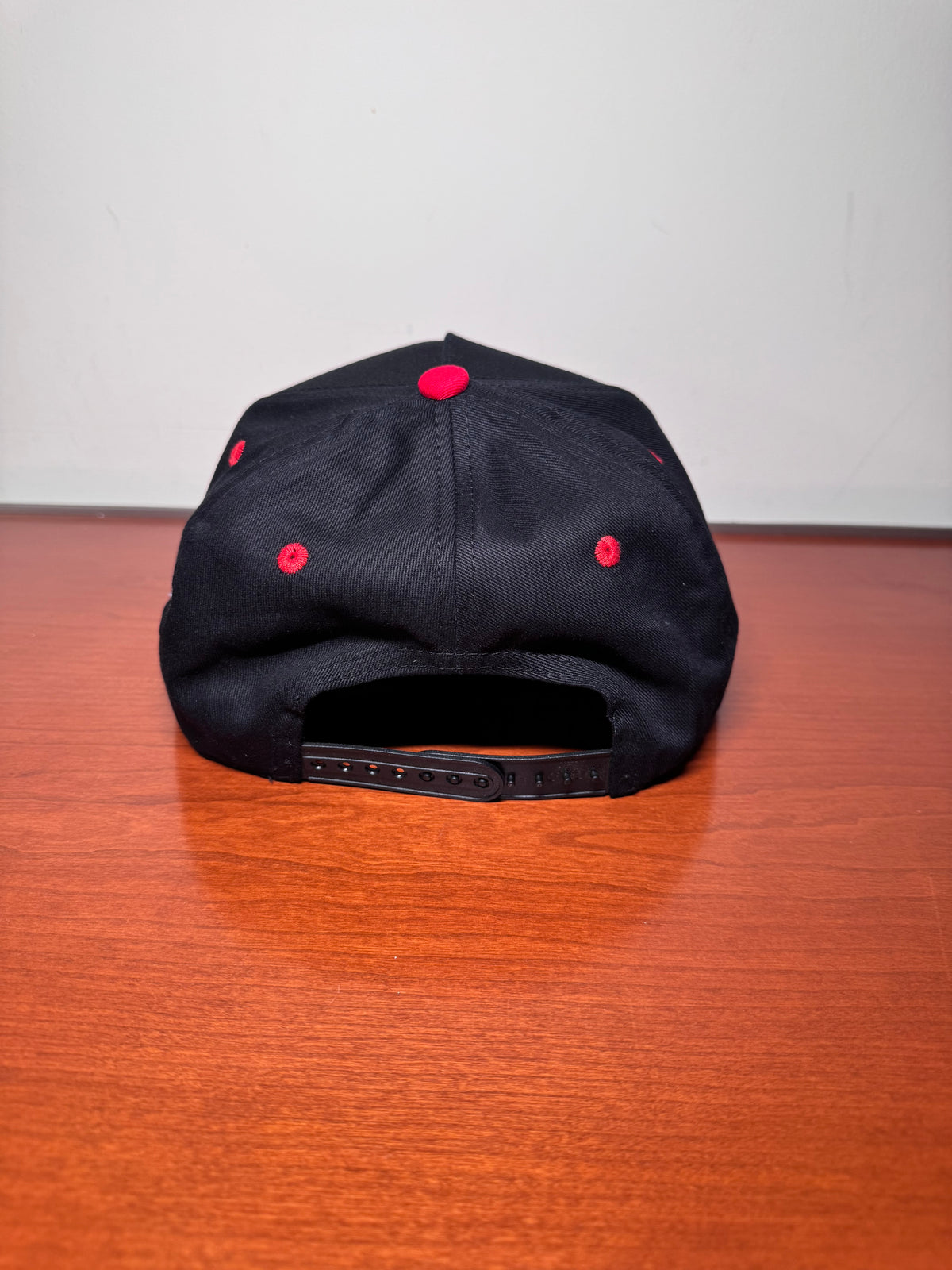 VJ MAX™ “Liberty Max” — Chapter III (RED/BLK)