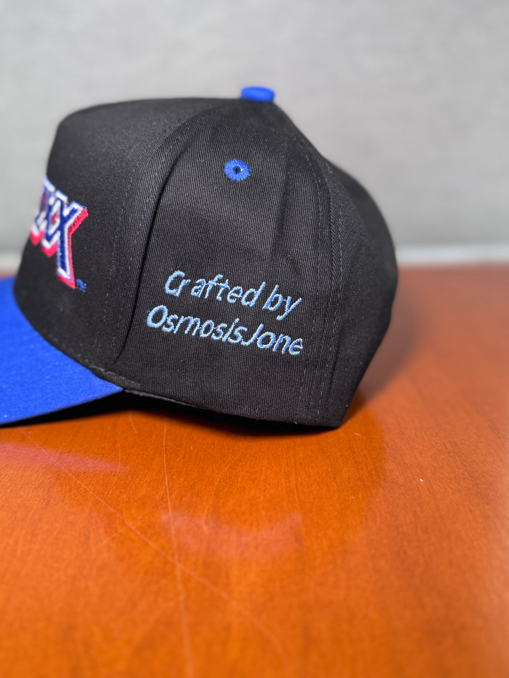 ORIGINAL VJ MAXX™ EMBROIDERED Hat – Black/Blue Snapback